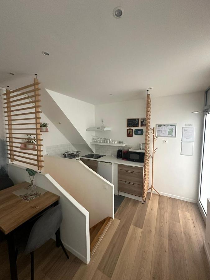 Apartamento Modern And Warm Fully Renovated Split Level Apart Steps Away From The Grands Boulevard París Exterior foto